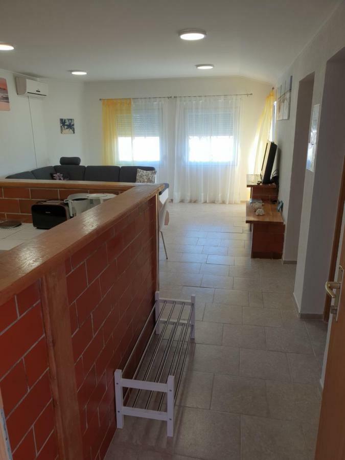 Apartma Jelka Новиград Екстериор снимка